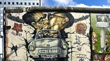 Berlin Graffiti: Street art guide, with walking tour