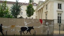 Paris: Street art exhibit and walking tour