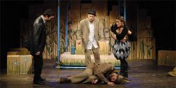 Florence: A night of international theater (with drinks) in Oltrarno