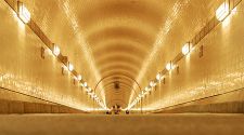 Book Review: Only in Hamburg