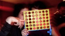 New York: 5 bars where you can drink and play games