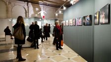 Paris: Cheapo day in the Marais; Free photo exhibit, cheap lunch, vintage shopping