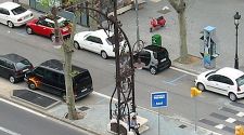 Parking in Barcelona: Green and blue zones, and parking garages