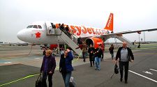 Has easyJet put a “hold” on its carry-on guarantee?