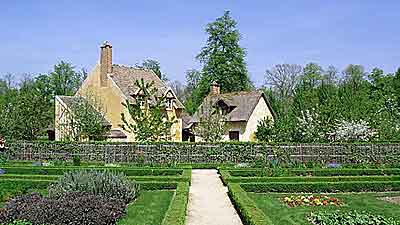 Our summer home looks like that too, of course.