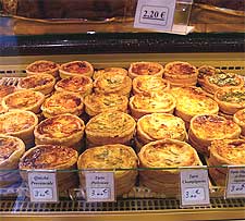 So many quiches. So little thyme. Photo by Yisris.