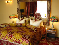 Artist Hotel Riverside