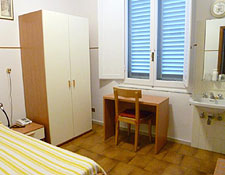 Istituto Oblate, Florence