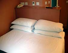 Castleton Hotel, London