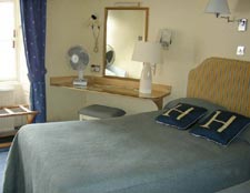 Harlingford Hotel, London