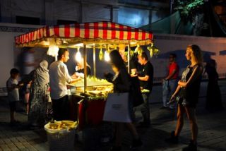 street vendor in Istanbul